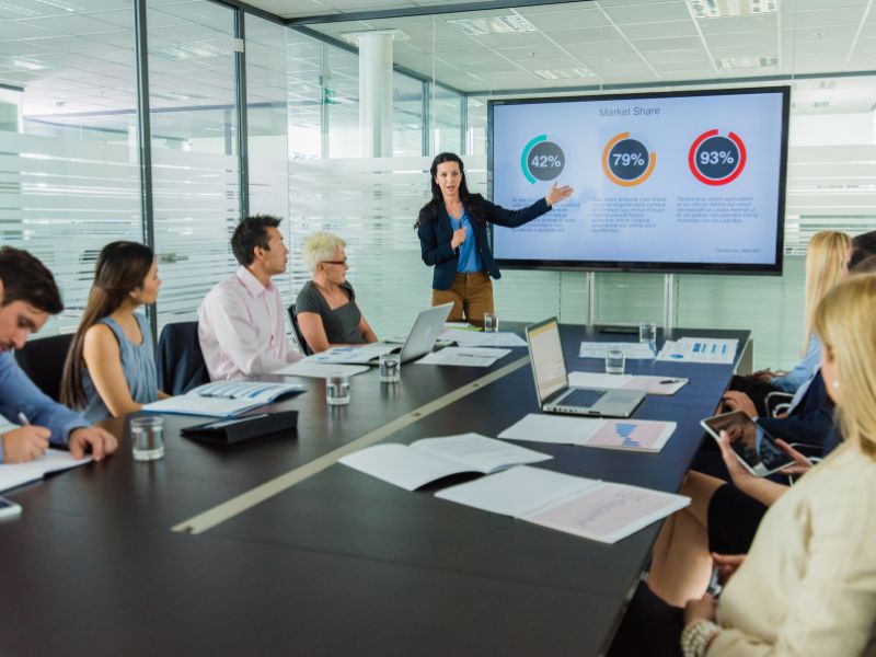 locação de equipamentos de TI monitores e TVs