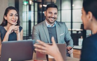 como implementar o outsourcing de TI